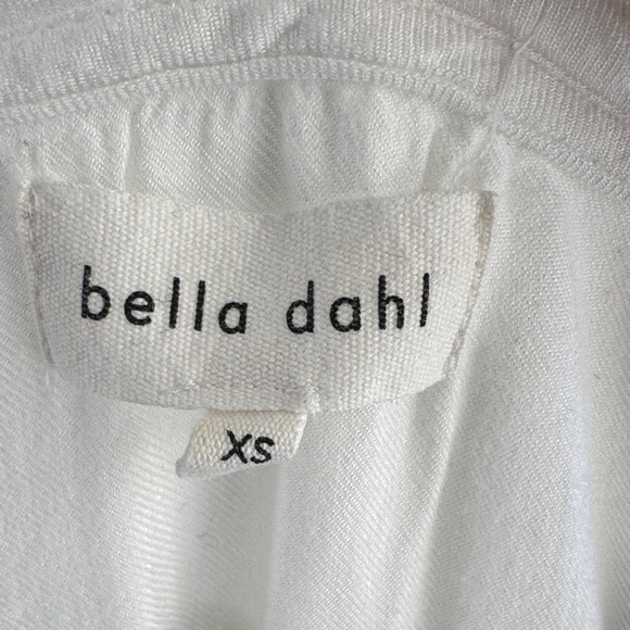 Bella Dahl White Short Sleeve V-Neck Top - Picture 2 of 4